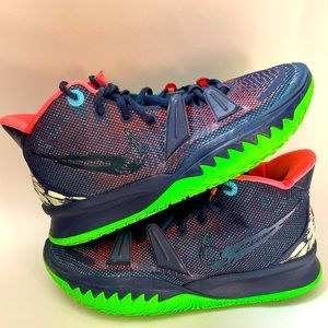 Nike Kyrie 7 midnight navy color men sneakers